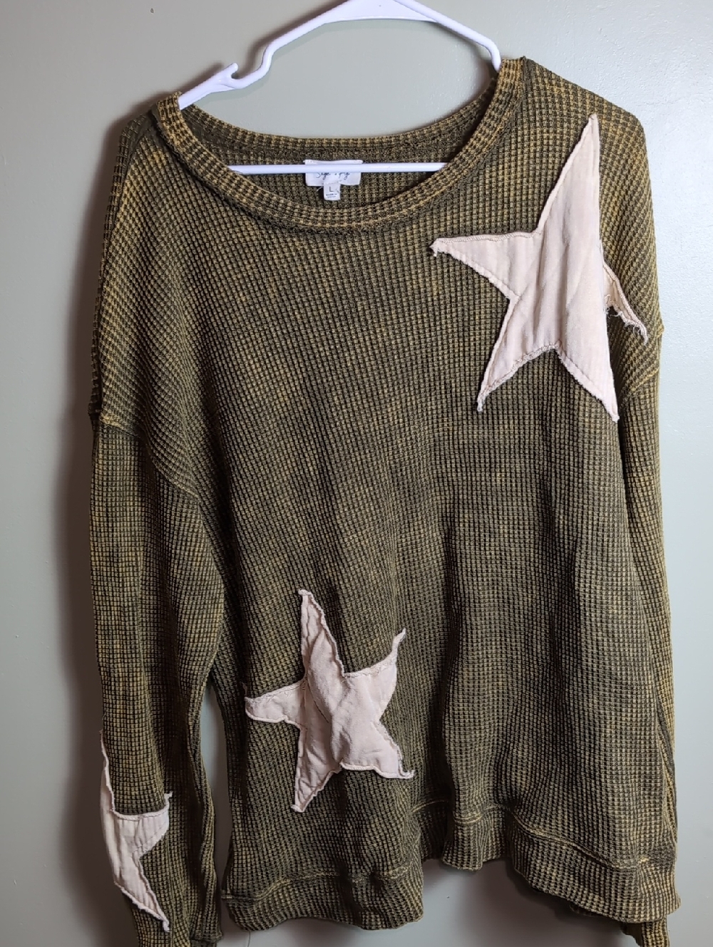 Olive Green Distressed Star Patch Crewneck Waffel Knit Sweatshirt